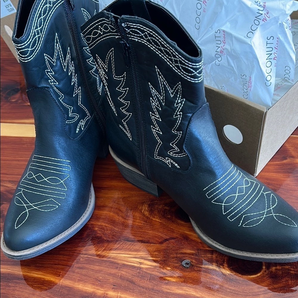 Free People Black Western-Style Women's Boots - Picture 5 of 6